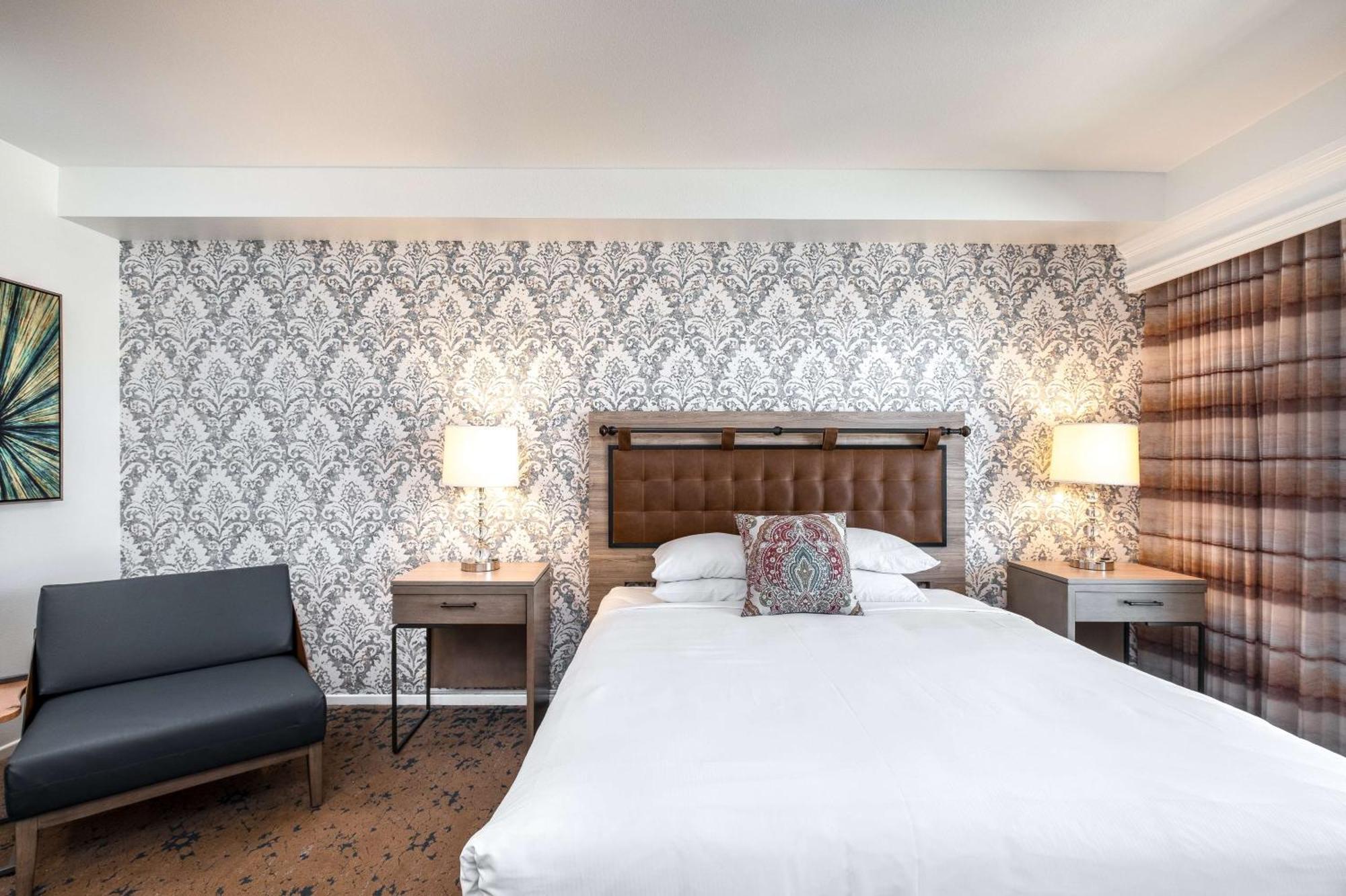 เดอะ คาสเซรา คาร์ลสบัด แทเพสทรี คอลเลคชั่น บาย ฮิลตัน Hotel ภายนอก รูปภาพ